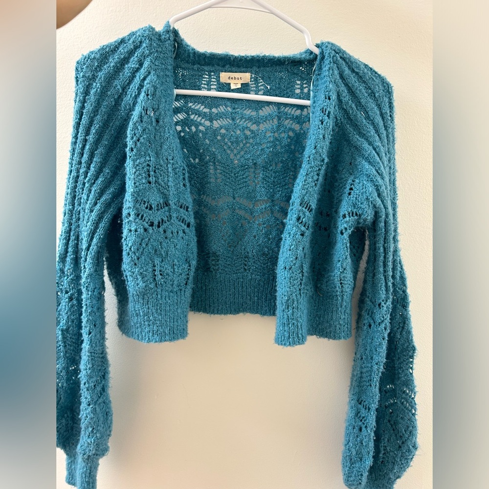 Teal open knit cropped cardigan in perfect condition xs